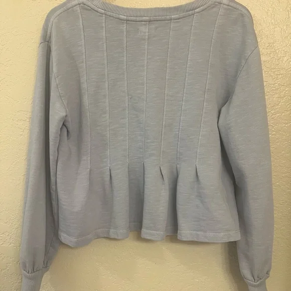 🦋Pilcro🦋 Light Blue Knit Top - Picture 3 of 7